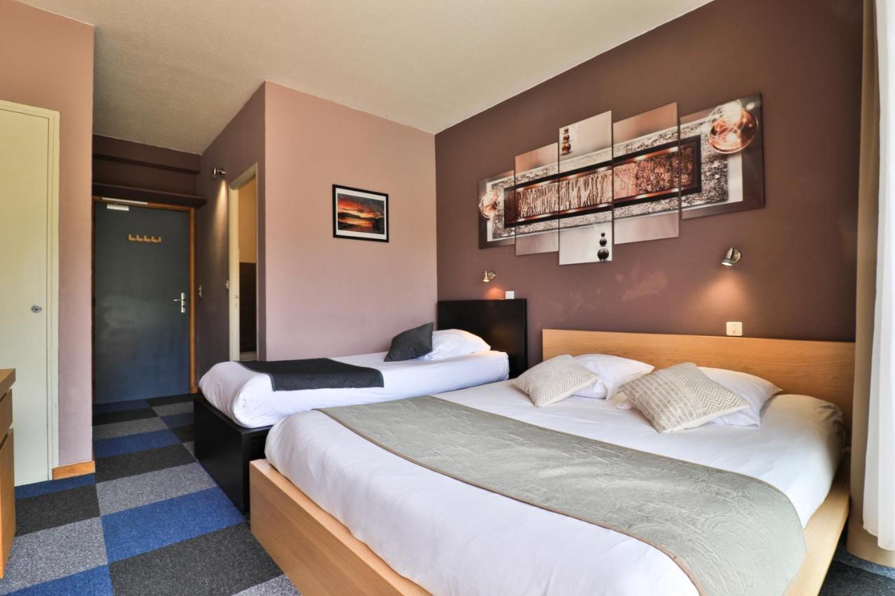 Hotel Les Flots Bleus サヴィーヌ・ル・ラック エクステリア 写真