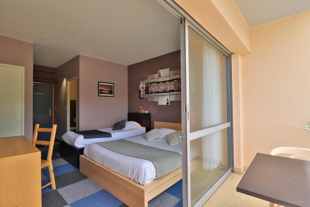 Hotel Les Flots Bleus サヴィーヌ・ル・ラック エクステリア 写真